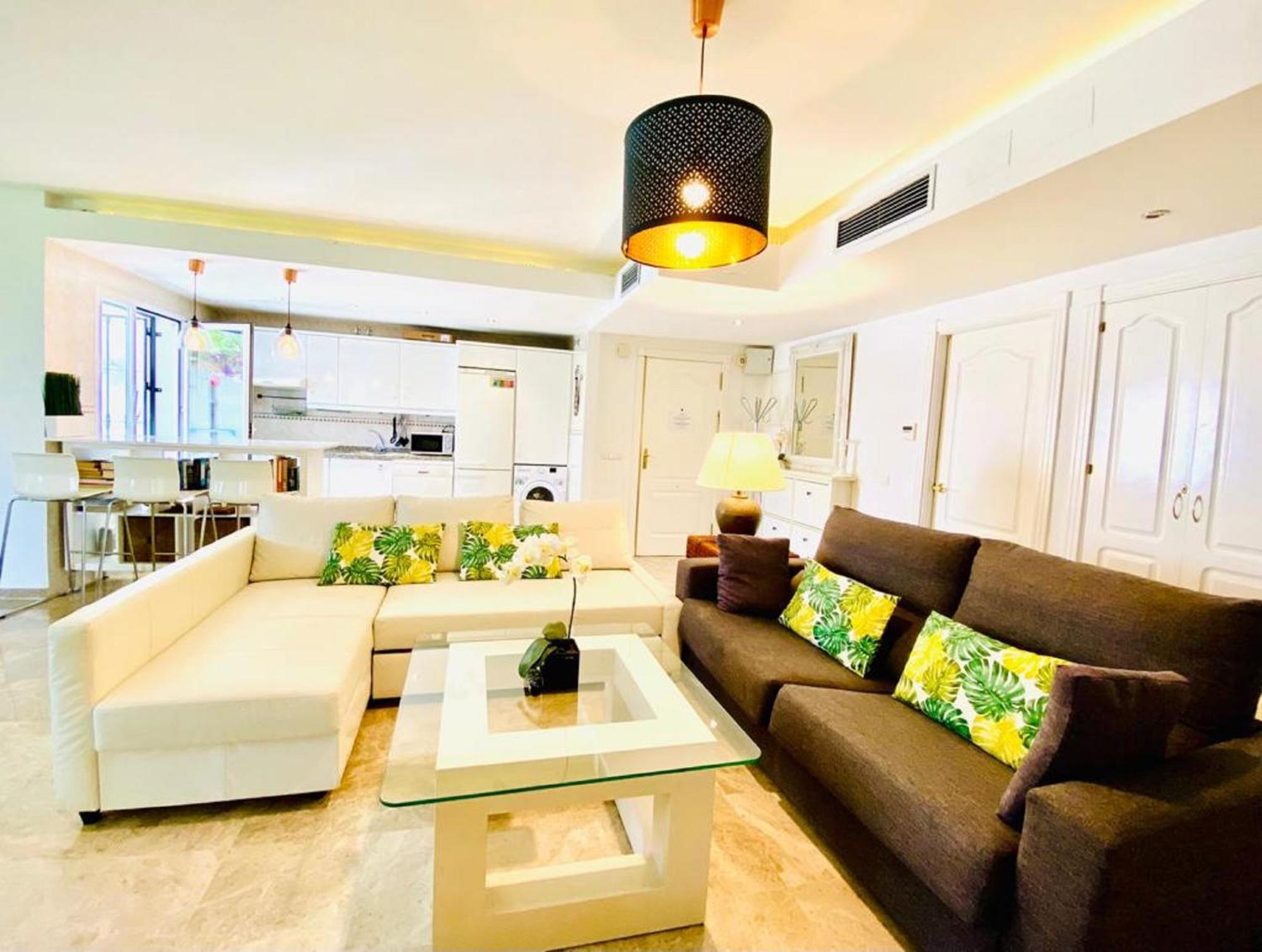 Apartment Naranjos Close To Puerto Banus *