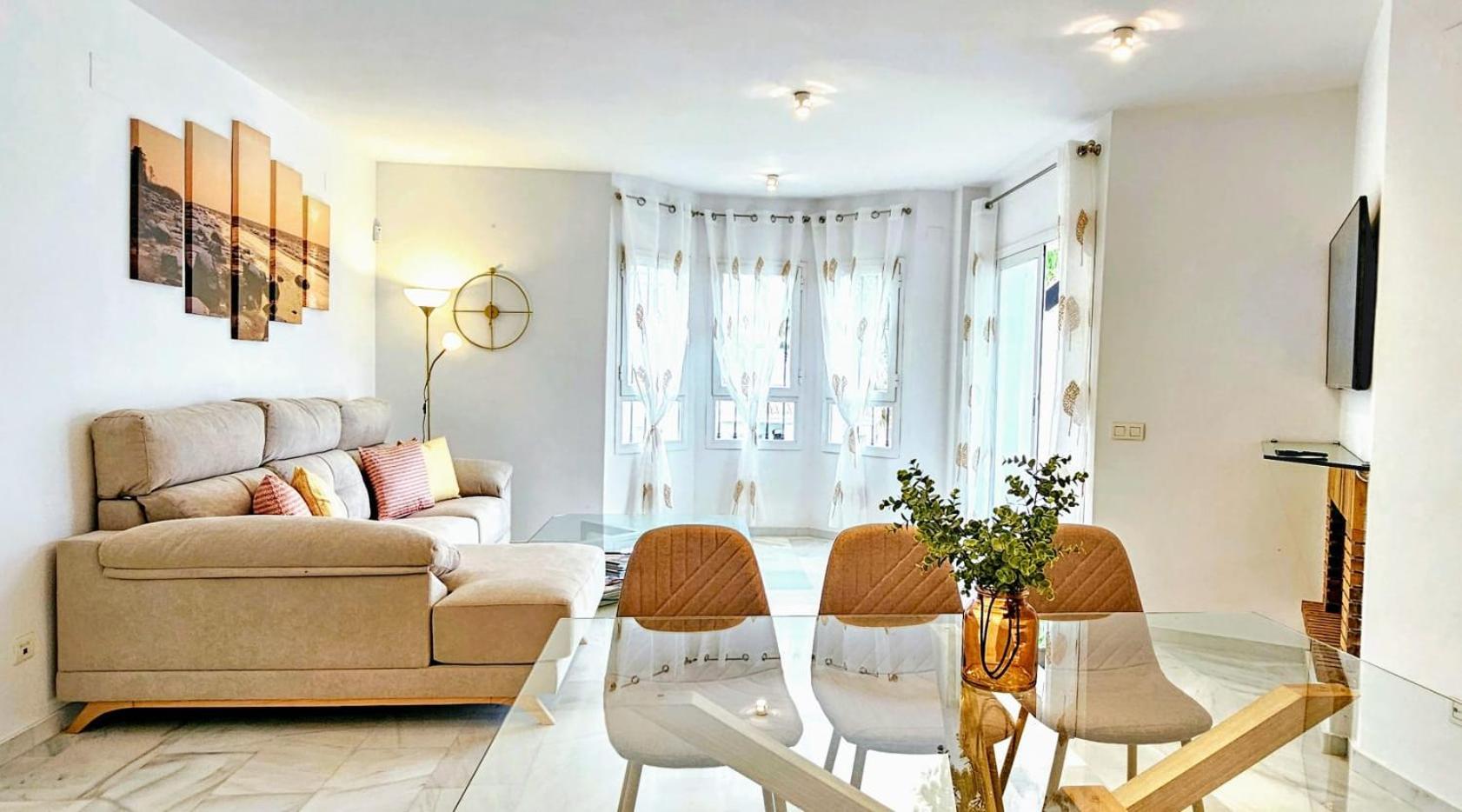 Naranjos Close To Puerto Banus Apartment Marbella